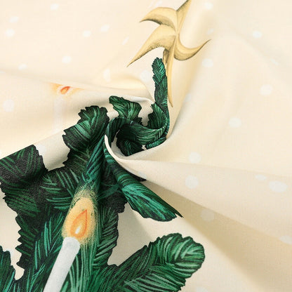 クリスマスツリーとサンタクロース タペストリーパネル カットクロス（オフホワイト／ネイビー）108×70cm