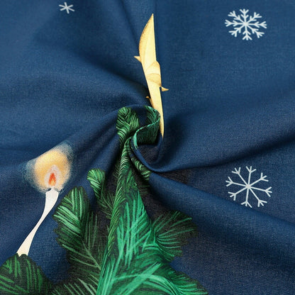 クリスマスツリーとサンタクロース タペストリーパネル カットクロス（オフホワイト／ネイビー）108×70cm