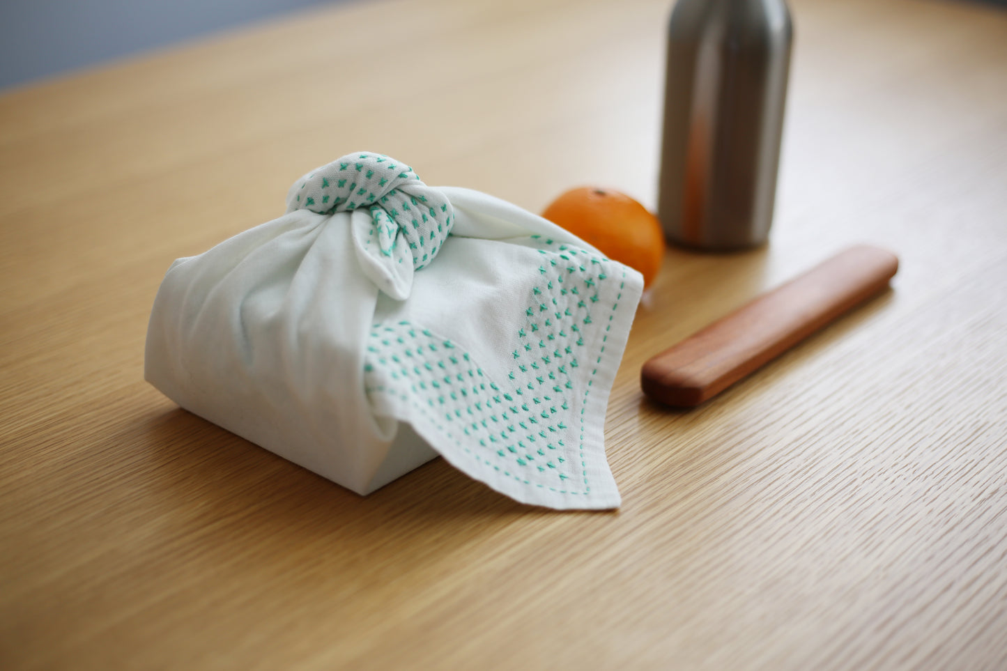 DARUMA ダルマ 刺し子糸〈細〉 8色カスリ カード巻き DRM2400-501 紙ふうせん