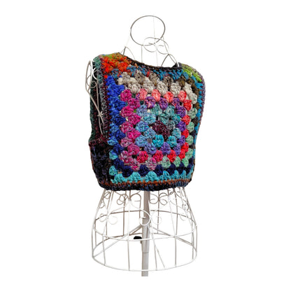 ハンドメイド クロッシェグラニースクエアベスト（100%ウール・マルチカラー） レディース S〜M