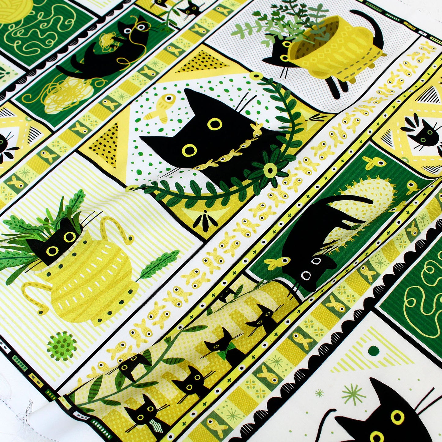 ハンドメイド素材 パネル生地 黒猫 森 Dear Stella USA アメリカ直輸入 60×110cm バッグ ポーチ クッション